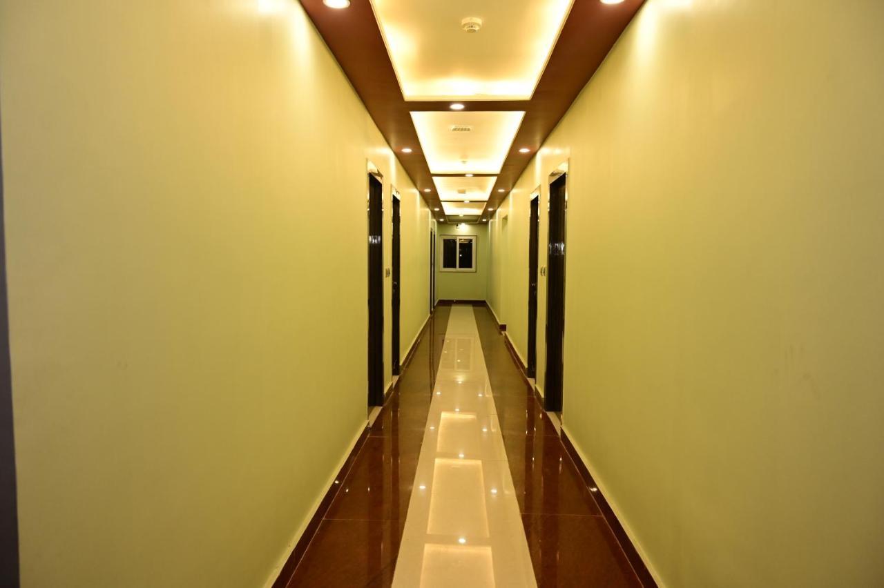 Hotel Gm International พุทธคยา ภายนอก รูปภาพ