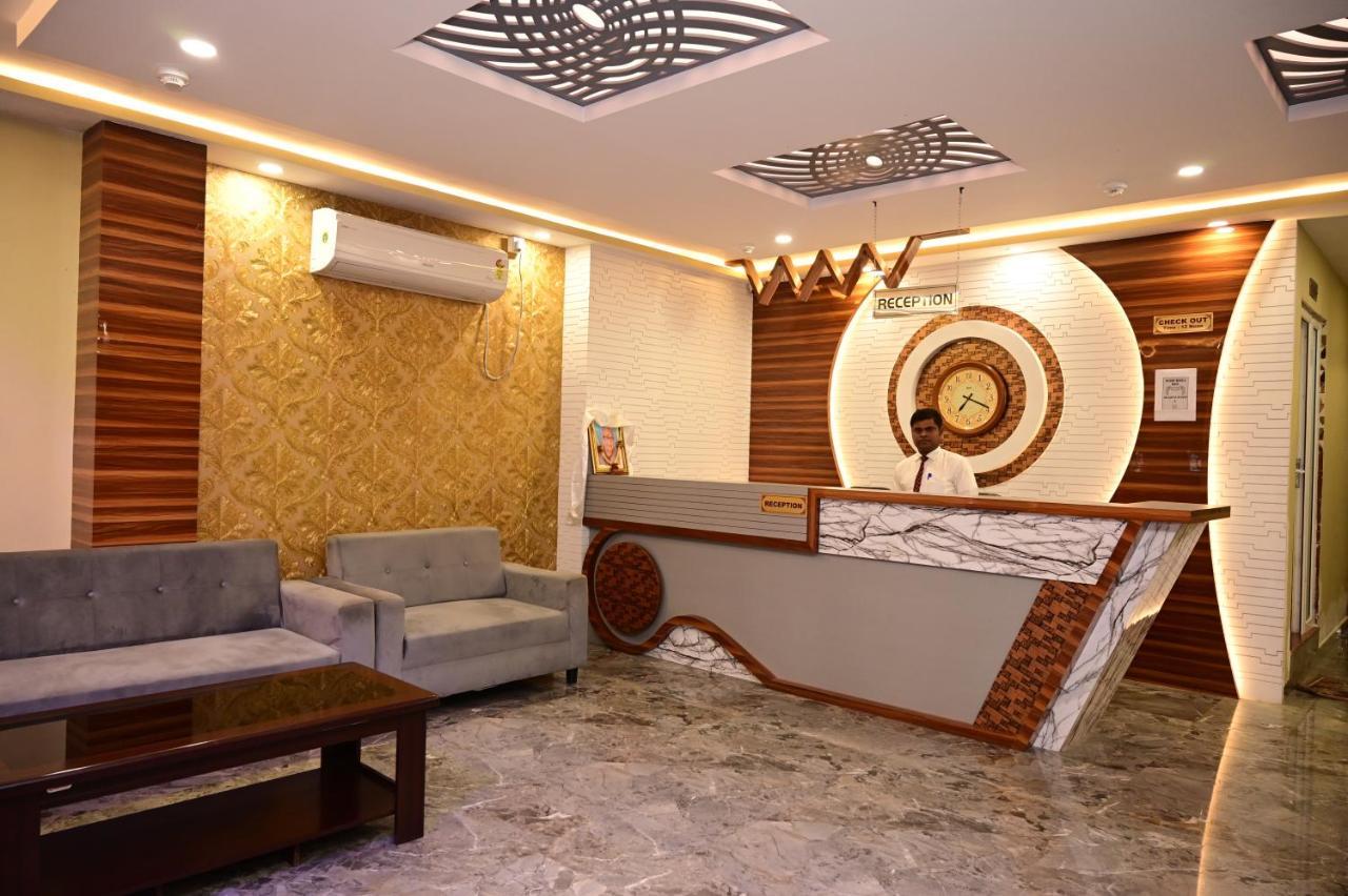 Hotel Gm International พุทธคยา ภายนอก รูปภาพ